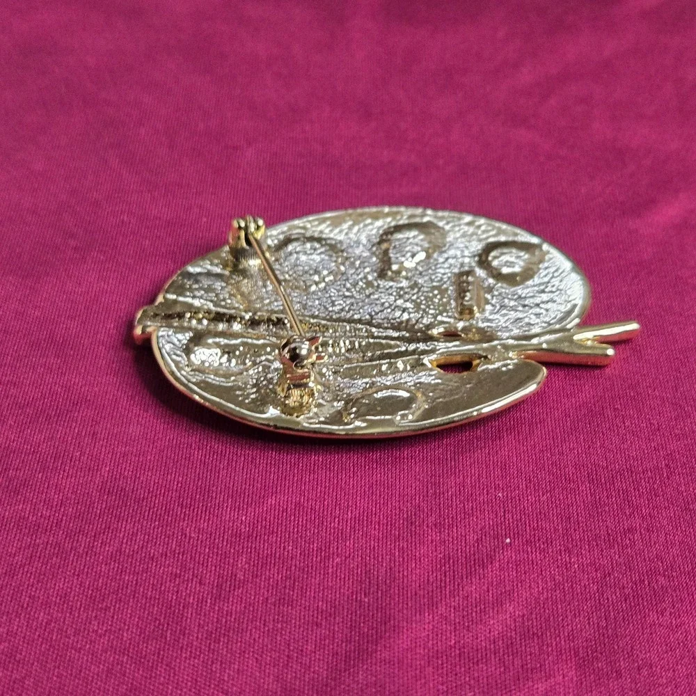 AJC Vintage Artist Painter Palette Enamel Gold Tone Brooch Pin Excellent